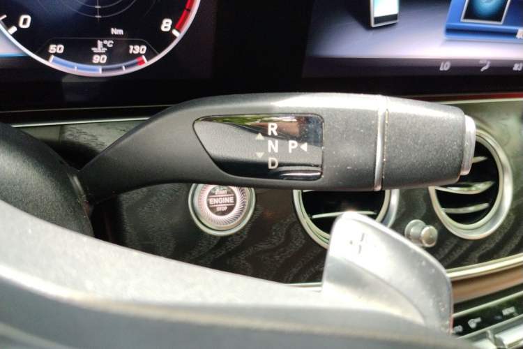 Used Mercedes-Benz E-Class 2019 E 200 L Sport Edition Gear Lever