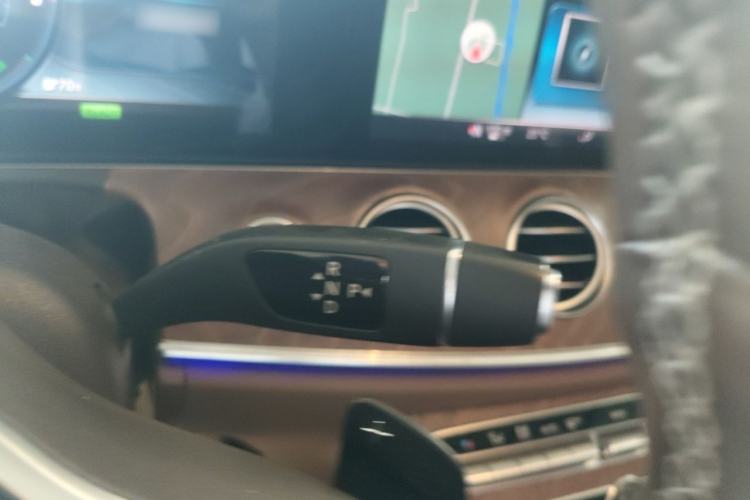 Used Mercedes-Benz E-Class 2019 E 260 L Gear Lever