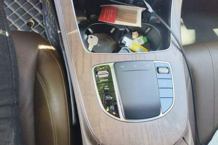 Used Mercedes-Benz E-Class 2019 E 300 L Stylish Model Gear Lever