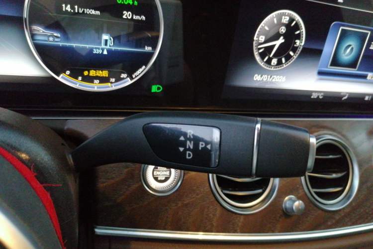 Used Mercedes-Benz E-Class 2019 E 260 L Gear Lever