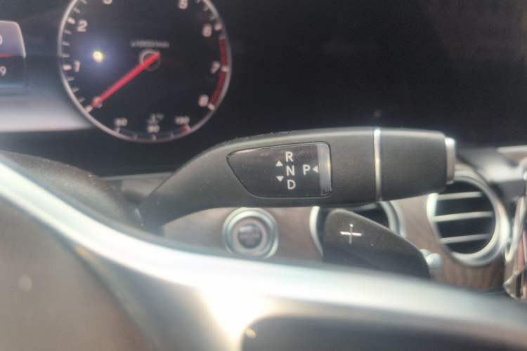 Used Mercedes-Benz E-Class 2019 E 300 L Stylish Model Gear Lever