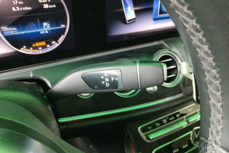 Used Mercedes-Benz E-Class 2019 E 300 L Sporty and Stylish Model Gear Lever