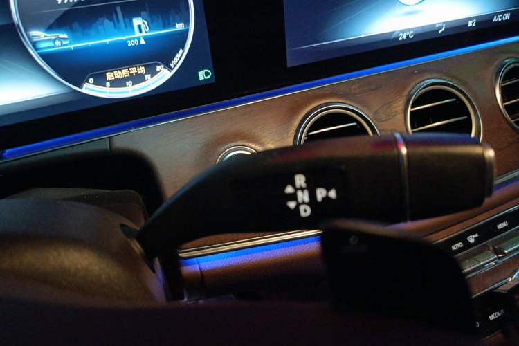 Used Mercedes-Benz E-Class 2019 E 260 L Gear Lever