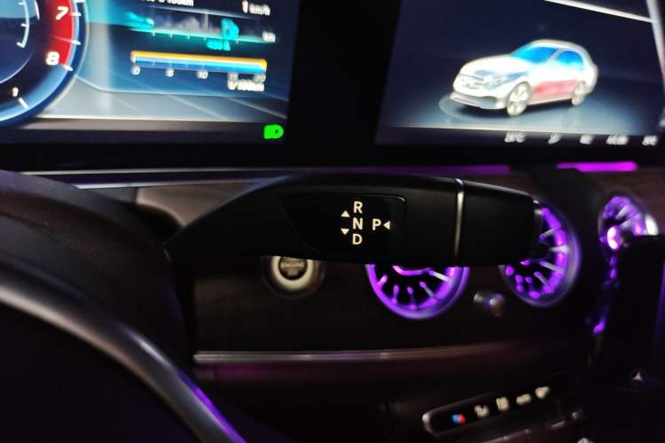 Used Mercedes-Benz E-Class 2019 E 200 L Gear Lever