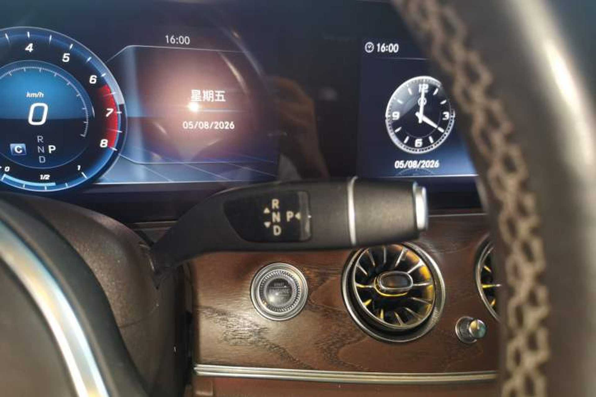 Used Mercedes-Benz E-Class 2019 E 200 L Gear Lever