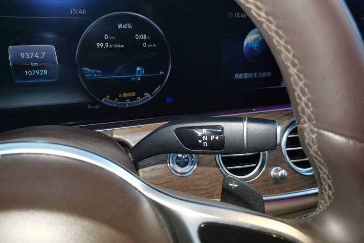 Used Mercedes-Benz E-Class 2019 E 200 L Gear Lever