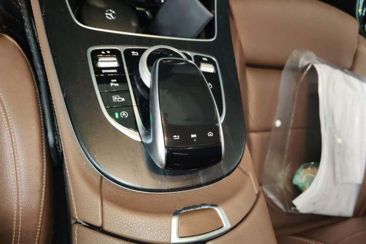 Used Mercedes-Benz E-Class 2019 E 200 L Sport Edition Gear Lever