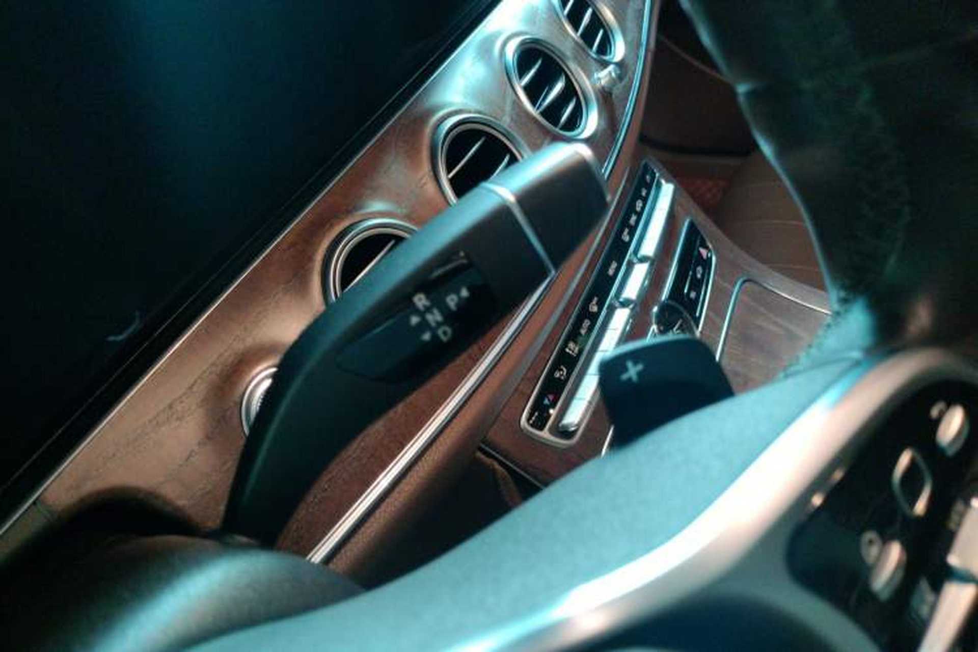 Used Mercedes-Benz E-Class 2019 E 300 L Luxury Model Gear Lever