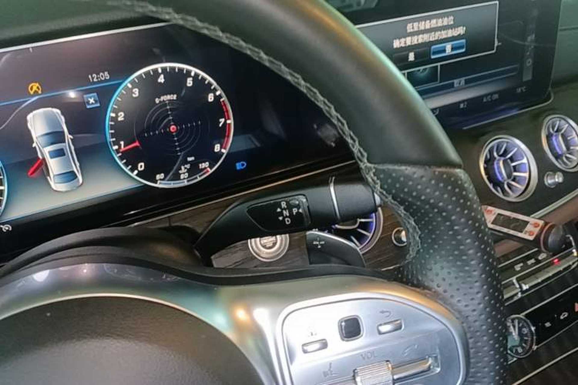 Used Mercedes-Benz E-Class 2019 Restyled E 300 L Sporty and Stylish Edition Gear Lever