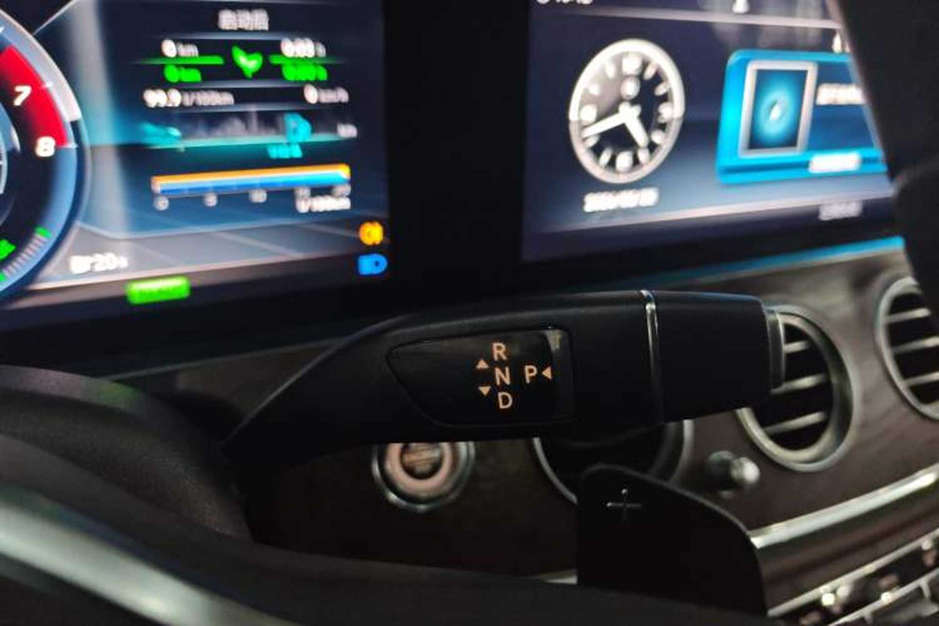 Used Mercedes-Benz E-Class 2019 E 260 L Gear Lever