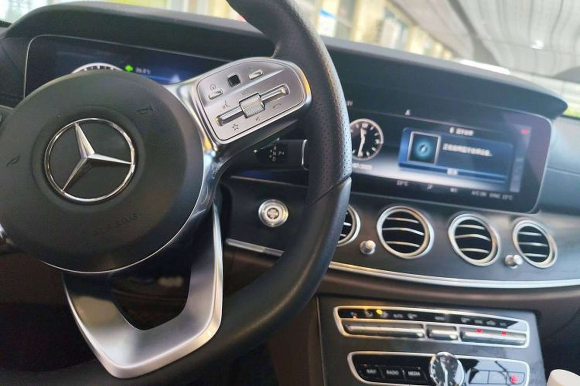 Used Mercedes-Benz E-Class 2019 E 200 L Sport Edition Gear Lever