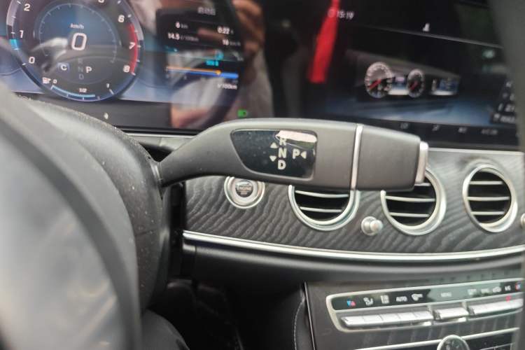 Used Mercedes-Benz E-Class 2019 E 300 L Stylish Model Gear Lever