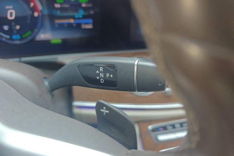 Used Mercedes-Benz E-Class 2019 E 260 L Gear Lever