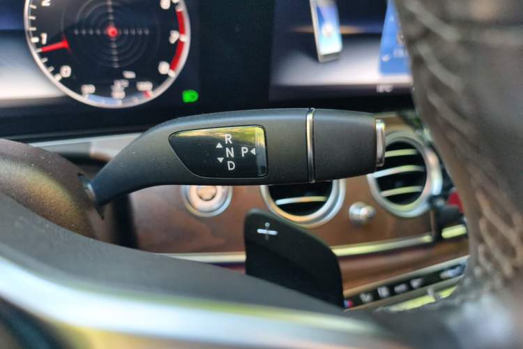 Used Mercedes-Benz E-Class 2019 Facelifted E 300 L Stylish Version Gear Lever