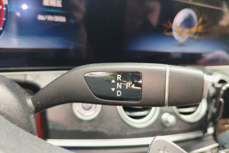 Used Mercedes-Benz E-Class 2019 E 300 L Sporty and Stylish Model Gear Lever