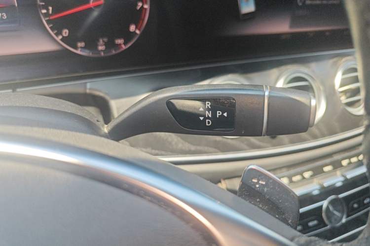 Used Mercedes-Benz E-Class 2019 E 300 L Sporty and Stylish Model Gear Lever