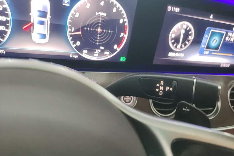 Used Mercedes-Benz E-Class 2019 E 260 L Gear Lever