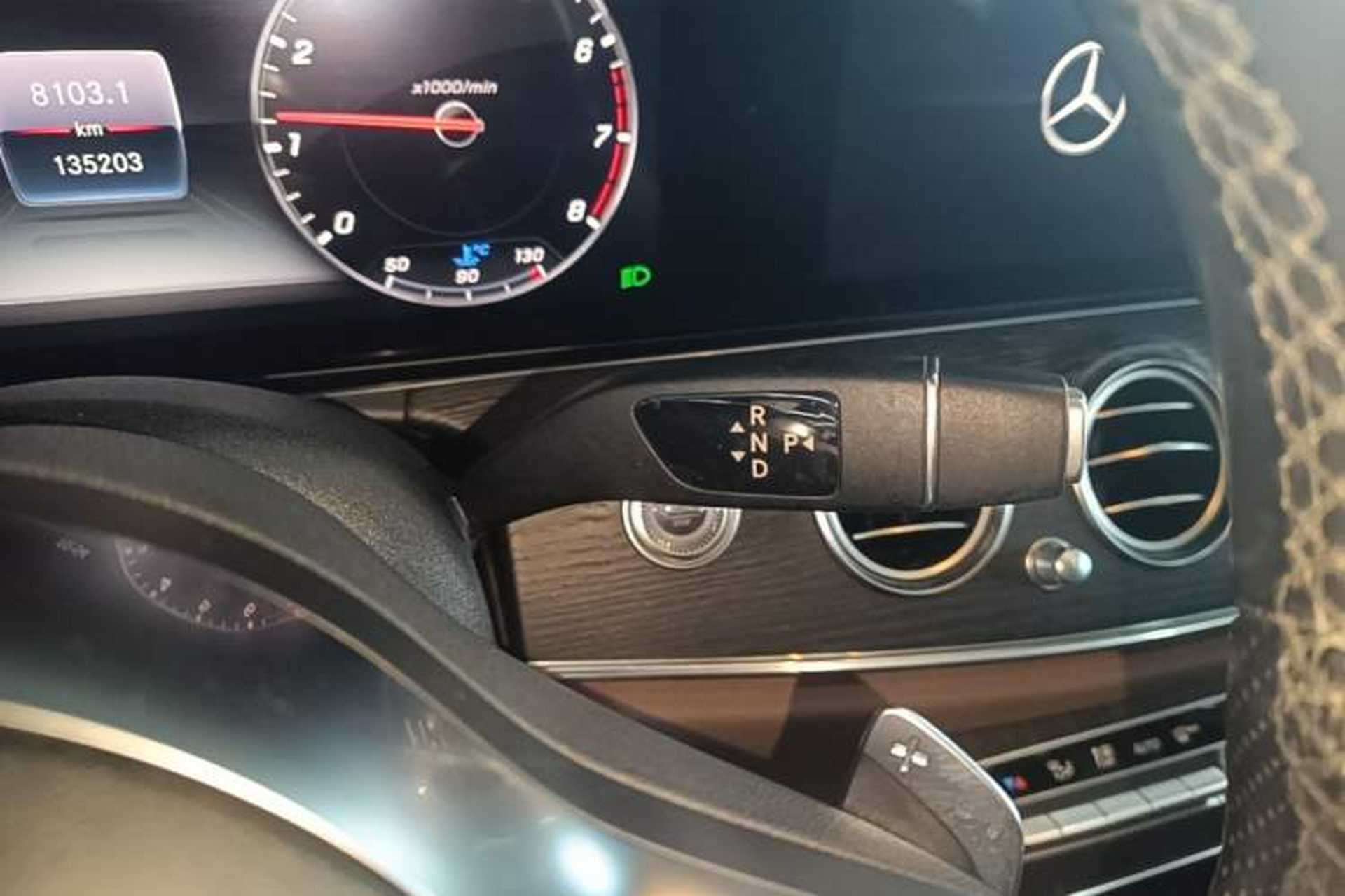 Used Mercedes-Benz E-Class 2019 Restyled E 300 L Sport Luxury Edition Gear Lever