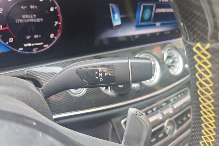 Used Mercedes-Benz E-Class 2019 Facelifted E 300 L Stylish Version Gear Lever