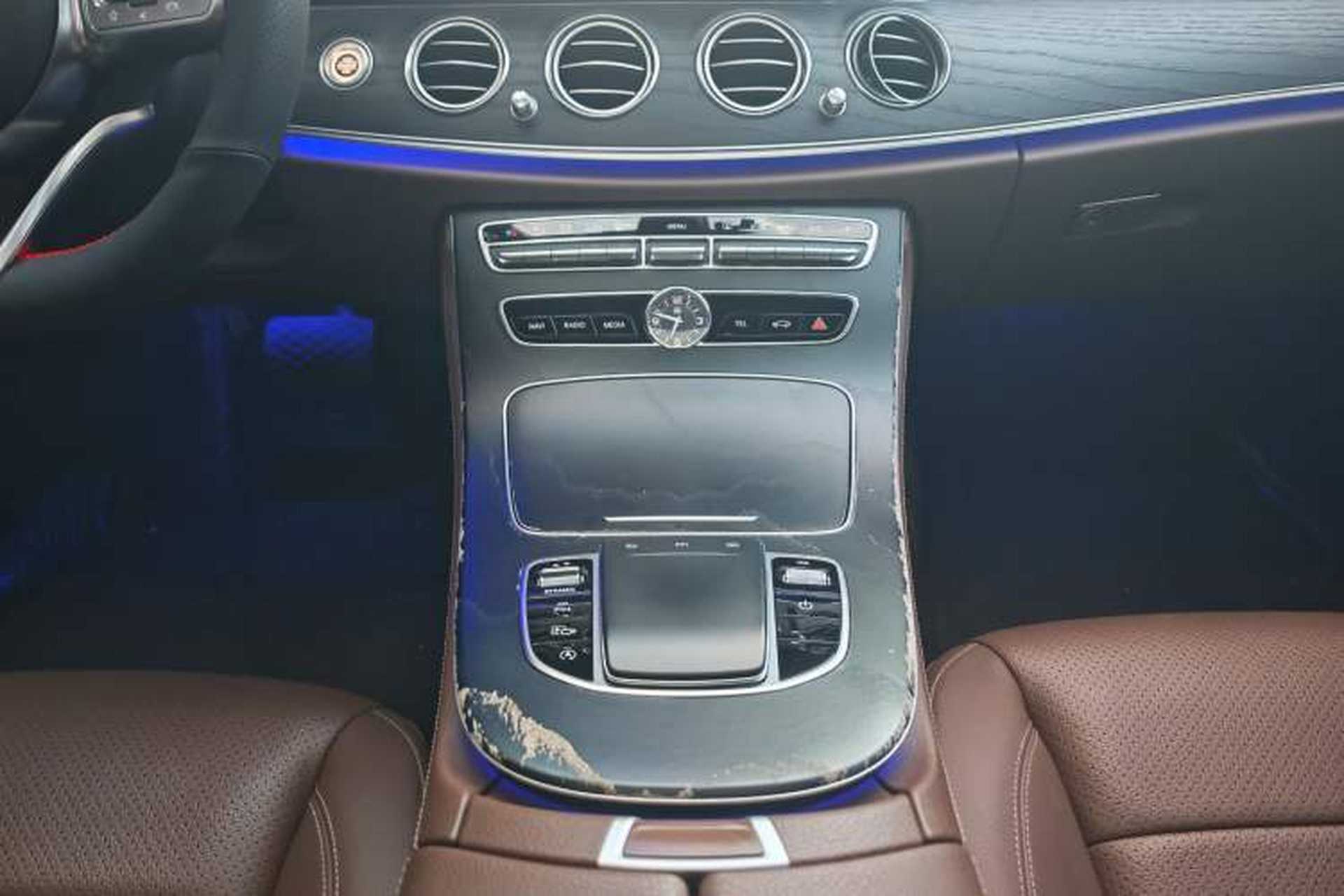 Used Mercedes-Benz E-Class 2019 E 300 L Sporty and Stylish Model Gear Lever