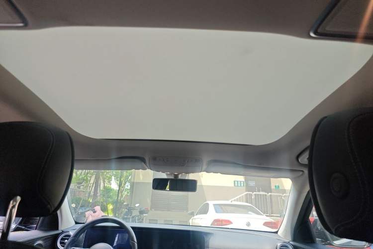 Used Mercedes-Benz E-Class 2019 Restyled E 300 L Sporty and Stylish Edition Headliner