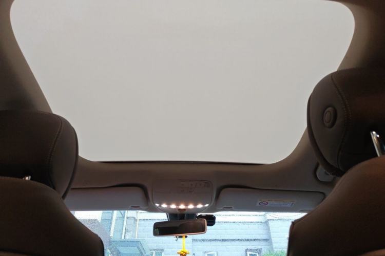 Used Mercedes-Benz E-Class 2019 Restyled E 300 L Sporty and Stylish Edition Headliner