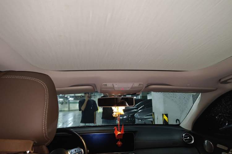 Used Mercedes-Benz E-Class 2019 Restyled E 300 L Sporty and Stylish Edition Headliner