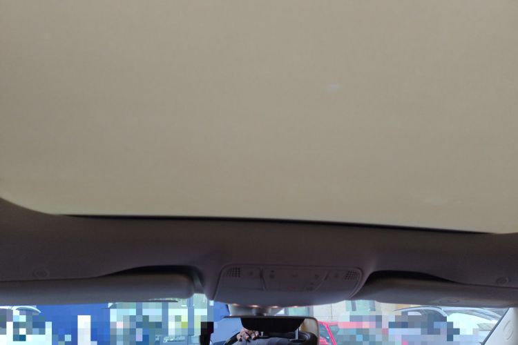Used Mercedes-Benz E-Class 2019 Facelifted E 300 L Stylish Version Headliner