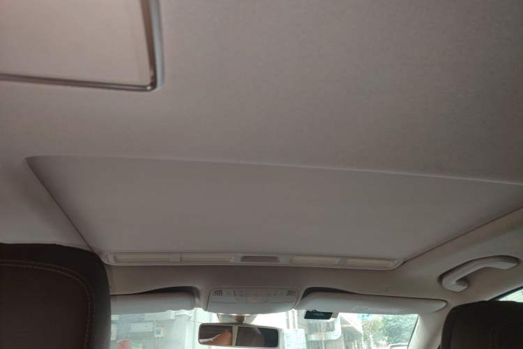 Used Mercedes-Benz E-Class 2019 E 200 L Sport Edition Headliner