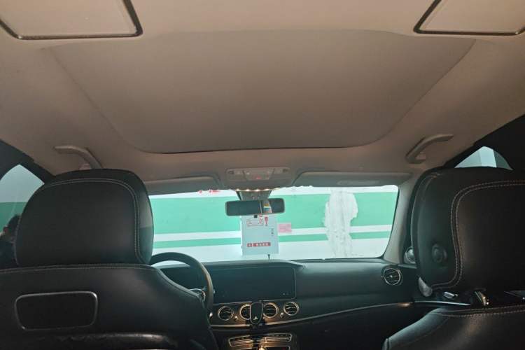Used Mercedes-Benz E-Class 2019 E 200 L Sport Edition Headliner