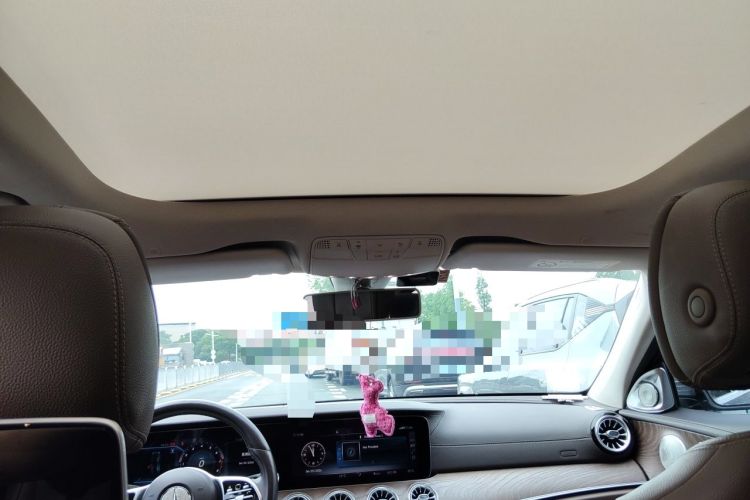Used Mercedes-Benz E-Class 2019 Restyled E 300 L Luxury Edition Headliner