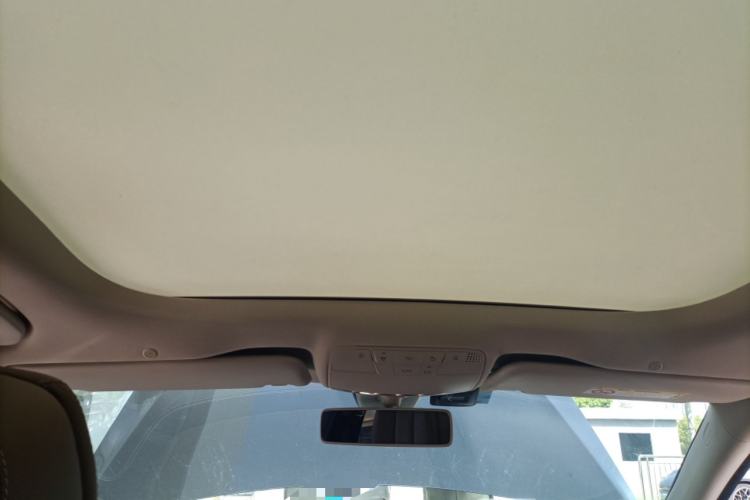 Used Mercedes-Benz E-Class 2019 E 300 L Sport Luxury Edition Headliner