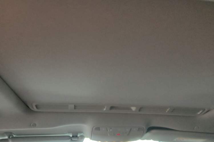 Used Mercedes-Benz E-Class 2019 E 200 L Headliner