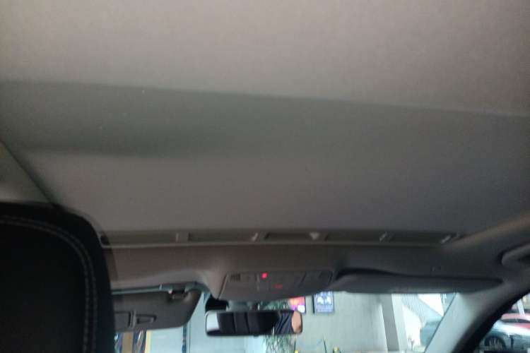 Used Mercedes-Benz E-Class 2019 E 260 L Sport Edition Headliner