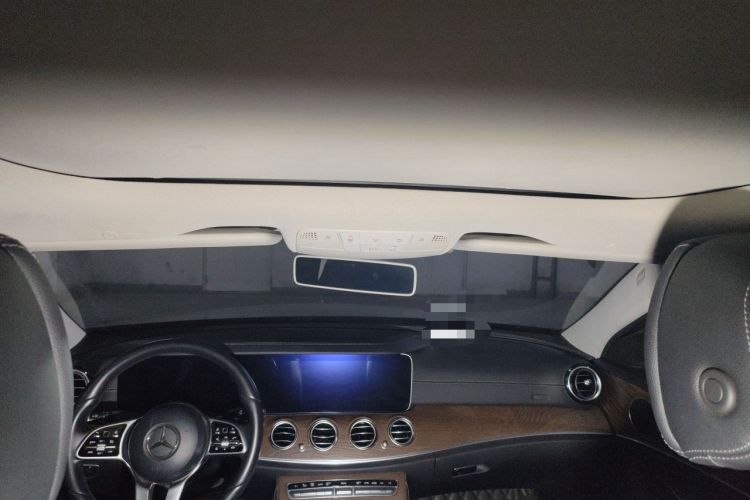 Used Mercedes-Benz E-Class 2019 Facelifted E 300 L Stylish Version Headliner