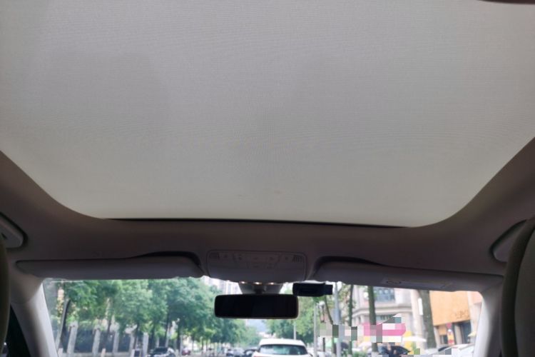 Used Mercedes-Benz E-Class 2019 Restyled E 300 L Sporty and Stylish Edition Headliner