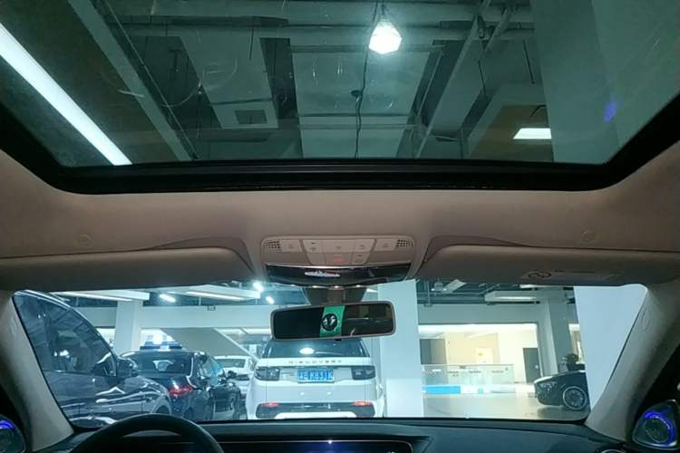 Used Mercedes-Benz E-Class 2019 E 260 L Sport Edition Headliner