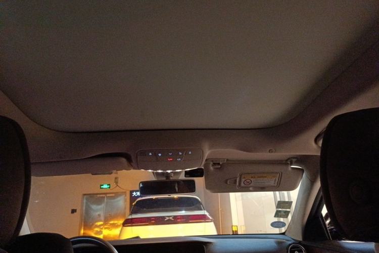 Used Mercedes-Benz E-Class 2019 E 200 L Headliner