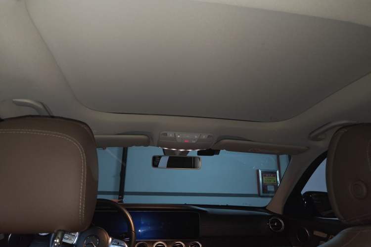 Used Mercedes-Benz E-Class 2019 Restyled E 300 L Sporty and Stylish Edition Headliner