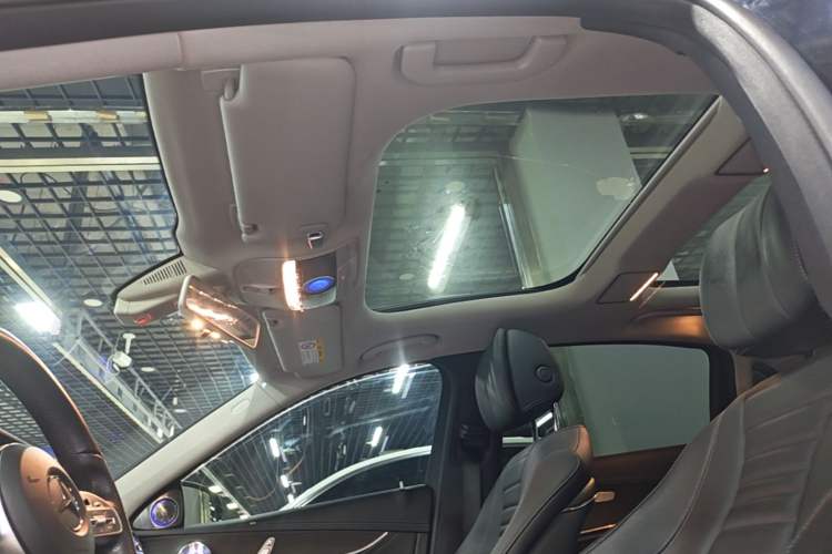 Used Mercedes-Benz E-Class 2019 E 260 L Sport Edition Headliner