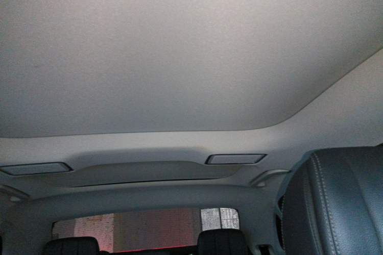 Used Mercedes-Benz E-Class 2019 Restyled E 300 L Sporty and Stylish Edition Headliner