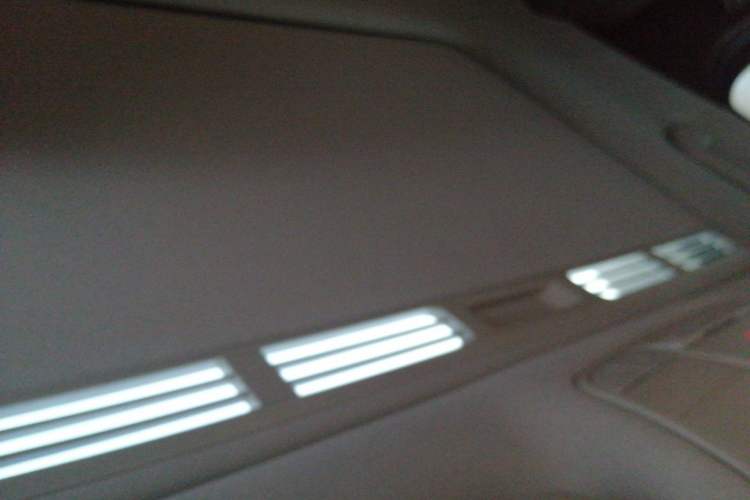 Used Mercedes-Benz E-Class 2019 E 260 L Headliner