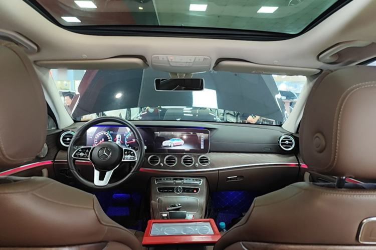 Used Mercedes-Benz E-Class 2019 E 300 L Stylish Model Headliner