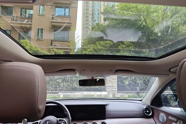 Used Mercedes-Benz E-Class 2019 Restyled E 300 L Luxury Edition Headliner