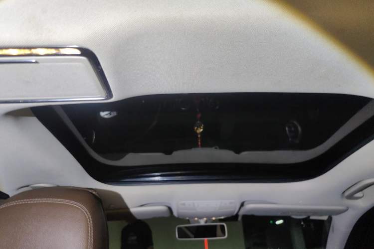 Used Mercedes-Benz E-Class 2019 Restyled E 300 L Sport Luxury Edition Headliner