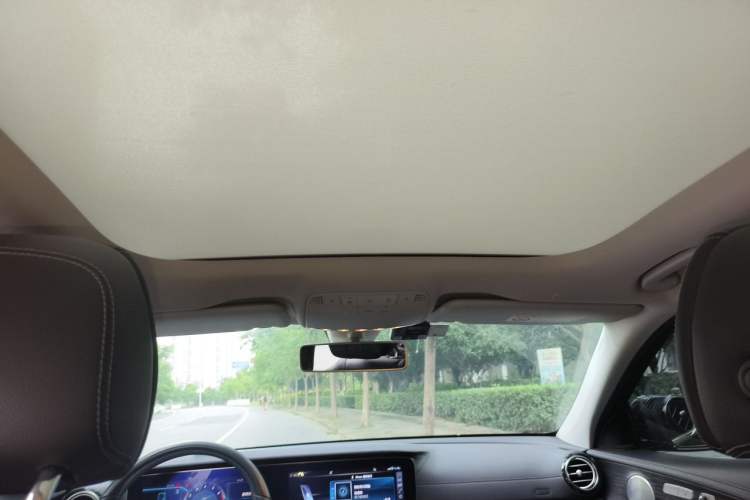 Used Mercedes-Benz E-Class 2019 Restyled E 300 L Sport Luxury Edition Headliner