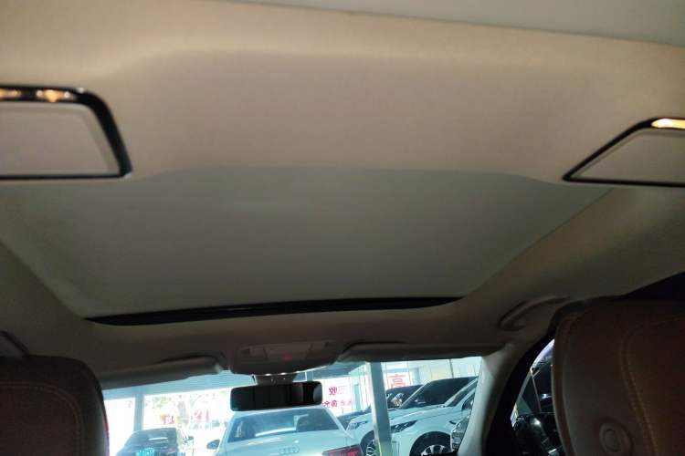 Used Mercedes-Benz E-Class 2019 Restyled E 300 L Sport Luxury Edition Headliner