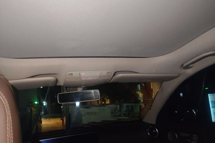 Used Mercedes-Benz E-Class 2019 Facelifted E 300 L Stylish Version Headliner