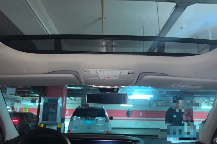 Used Mercedes-Benz E-Class 2019 E 300 L Luxury Model Headliner