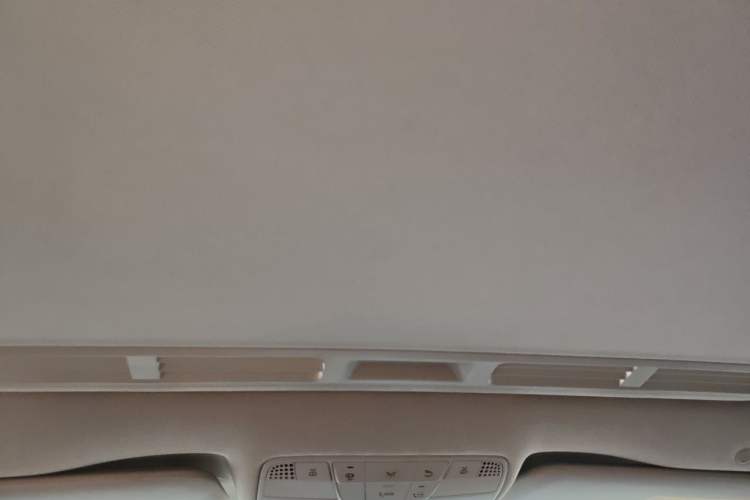 Used Mercedes-Benz E-Class 2019 E 260 L Sport 4MATIC Headliner